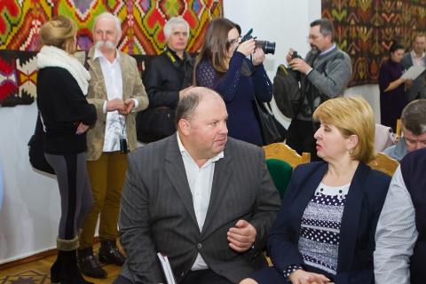Виставка килимарства «Подільський Килим» 2019 #893578081