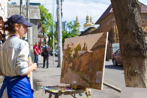 Вежа, Мури і «Савой»: проект «Кращий художник» вивів митців на історичні локації 2019 #1545009099