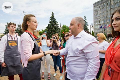 Міжнародний мистецький пленер «Кращий художник/The best artist», Вінниця, 5.06.2018 2018 #1971357582