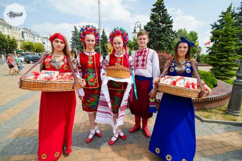 Міжнародний мистецький пленер «Кращий художник/The best artist», Вінниця, 5.06.2018 2018 #1077646395